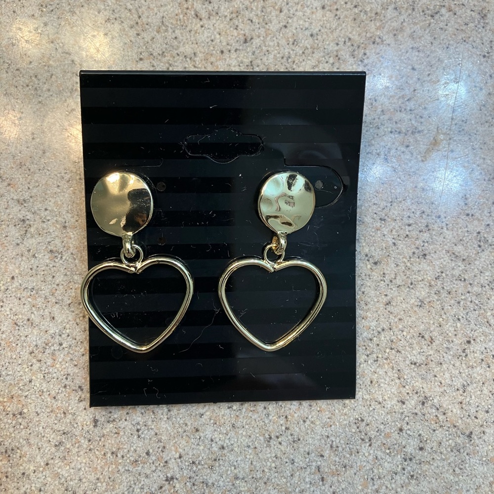 Gold heart post earrings